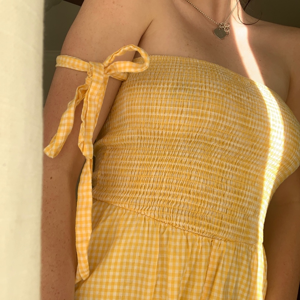 YELLOW ROMPER - Picture 3 of 3